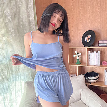 Camisole shorts pajamas set (Silk Fabric) 吊帶背心短褲睡衣套裝 (仿真絲) FLP000011